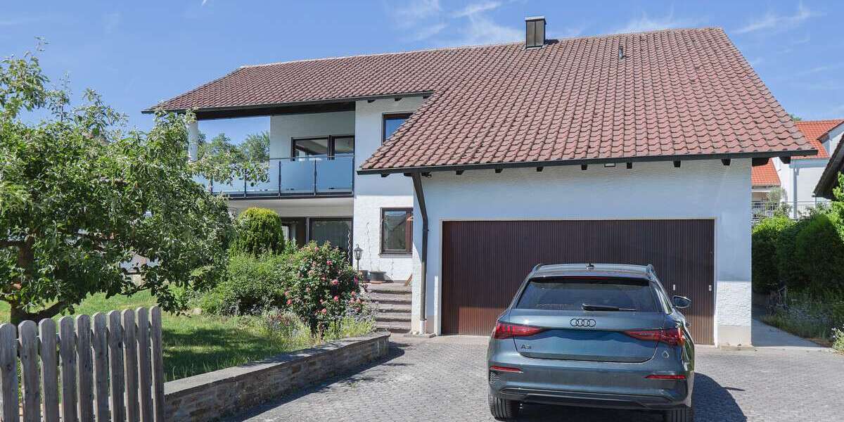 Etagenwohnung Ingolstadt / Irgertsheim Irgertsheim - 4 Zimmer, 120 m&sup2;, 950&euro; | Angebot:26844351